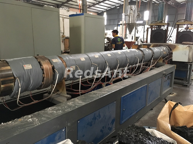 プラスチック射出成形機の熱断熱材ジャケット