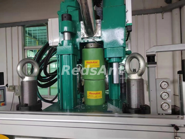 射出成形機のバレルヒーター用の断熱カバー