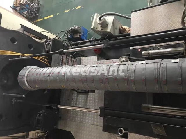 射出成形機のための赤吸いエネルギー貯蓄熱断熱材ジャケット